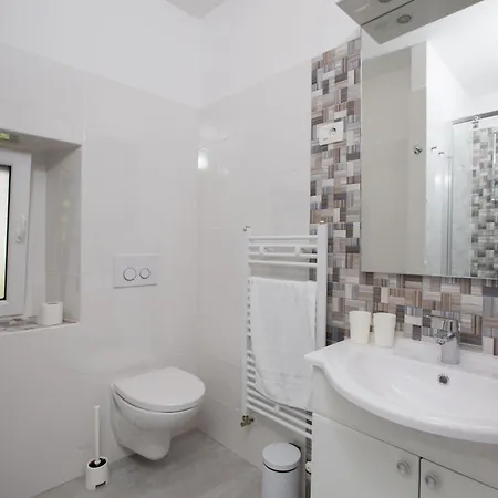 Vero-4 By Interhome Apartman *