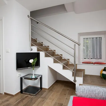 Vero-4 By Interhome *