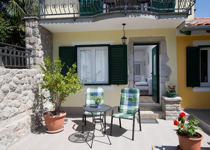 Vero-4 By Interhome * أوباتيا